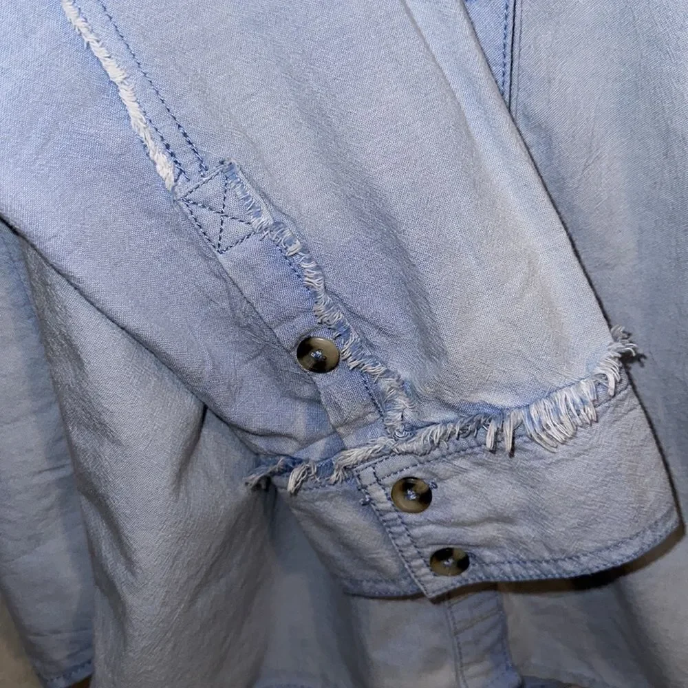 free people M-L Blue Chambray Denim Vintage Wash Distressed Shirt Tunic